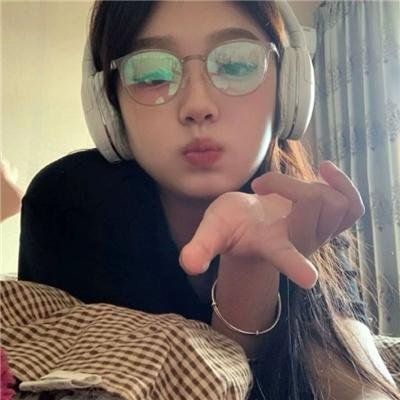 尼克·克罗尔：小小大男孩